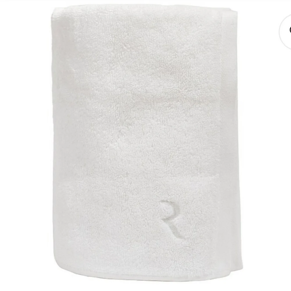 RESORE Body Towel NIB